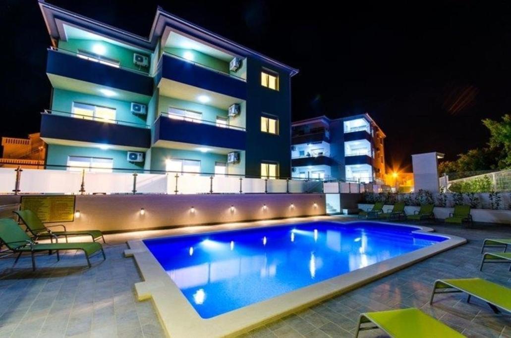 Apartment Mali San Трогір Екстер'єр фото